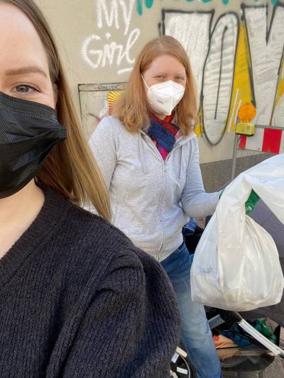 Jasmin Klein und Sara Steinhardt bei Frankfurt Cleanup April 2021